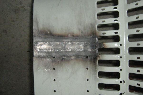 clean-up-of-welding-repairD1B20330-7D64-16F1-1084-6433642CF8A0.jpg